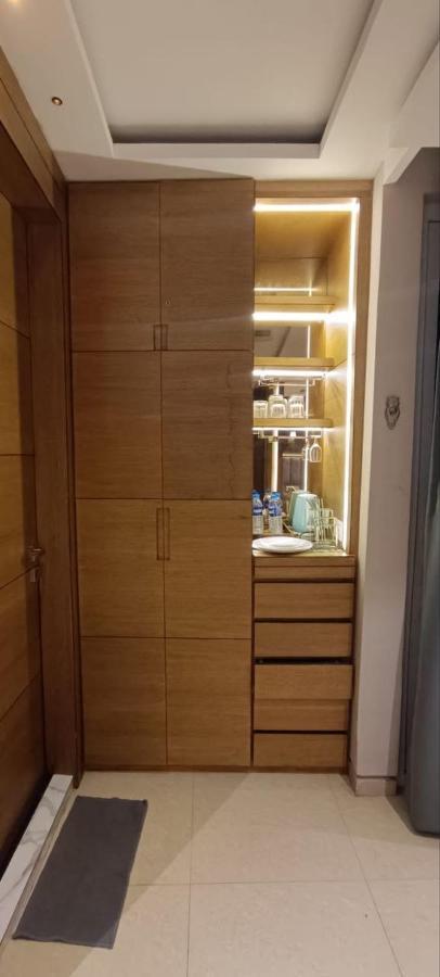 Hotel Mayfair Tower Καλκούτα Εξωτερικό φωτογραφία