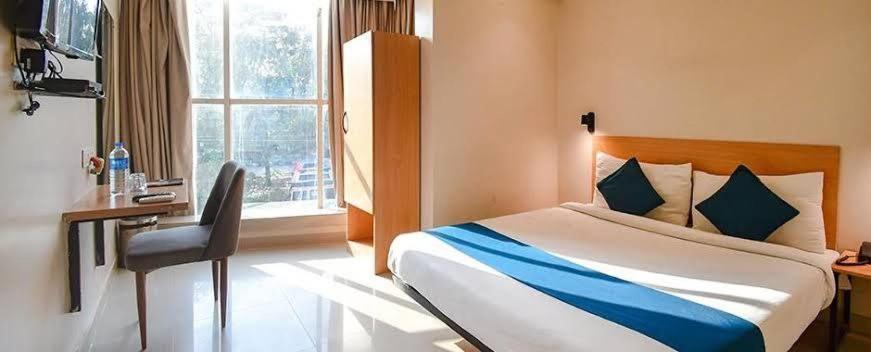 Hotel Mayfair Tower Καλκούτα Εξωτερικό φωτογραφία