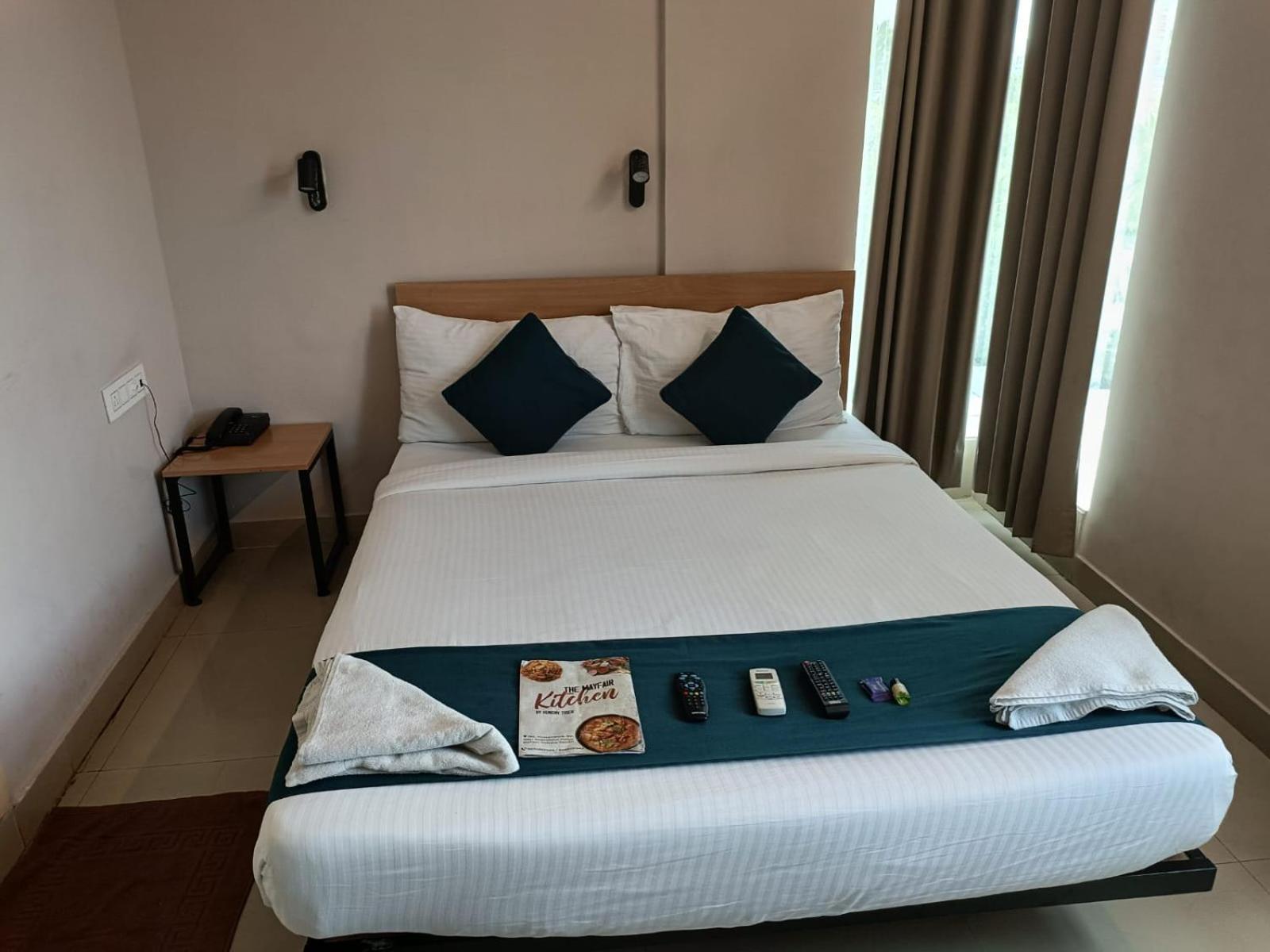 Hotel Mayfair Tower Καλκούτα Εξωτερικό φωτογραφία